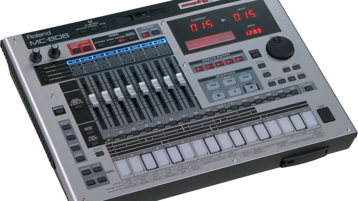 Roland MC-808