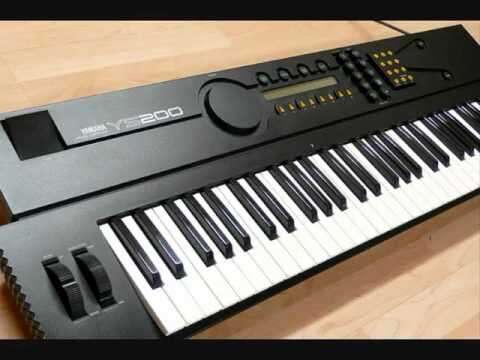 Yamaha YS200