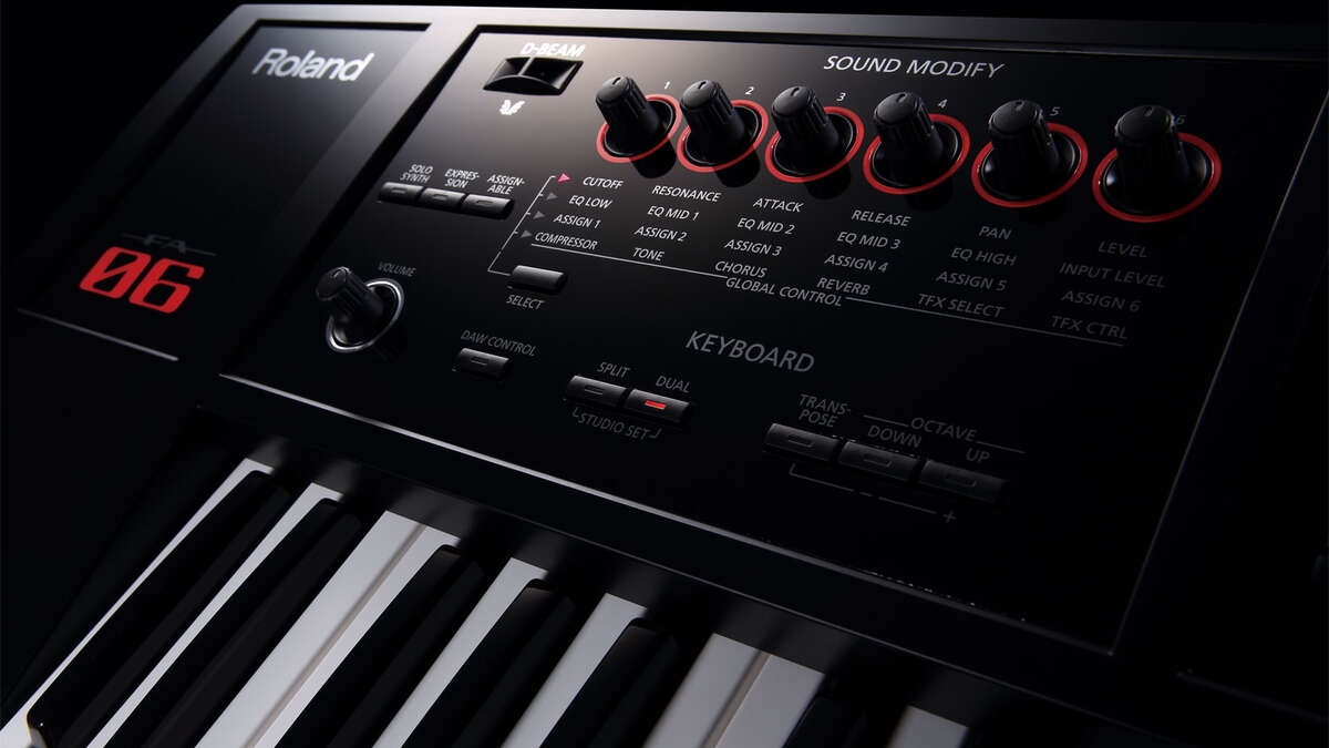 Roland FA-06