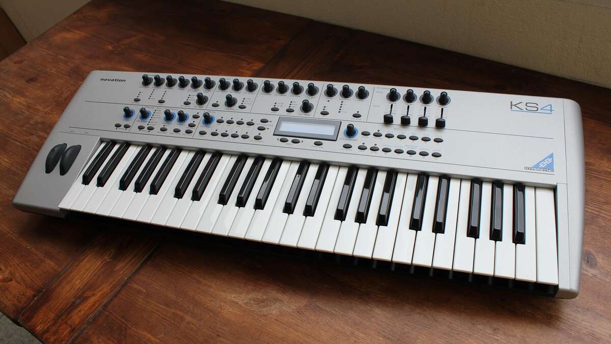 Novation KS4