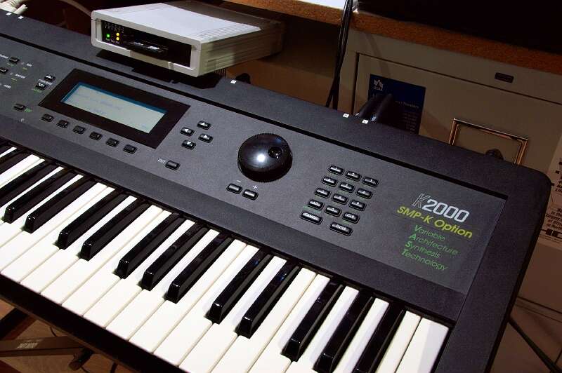 Kurzweil K2000