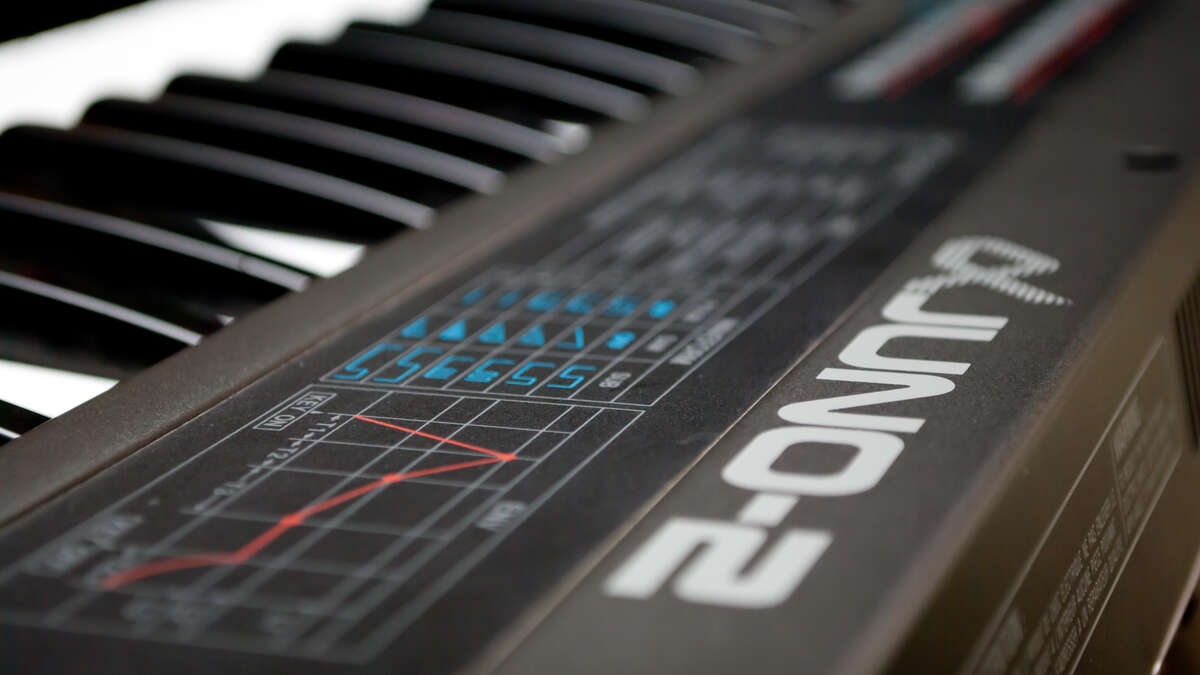 Roland Alpha Juno 2