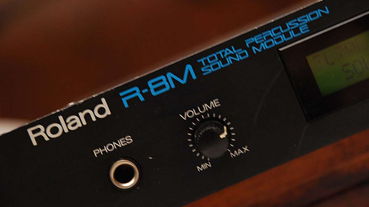 Roland R-8M